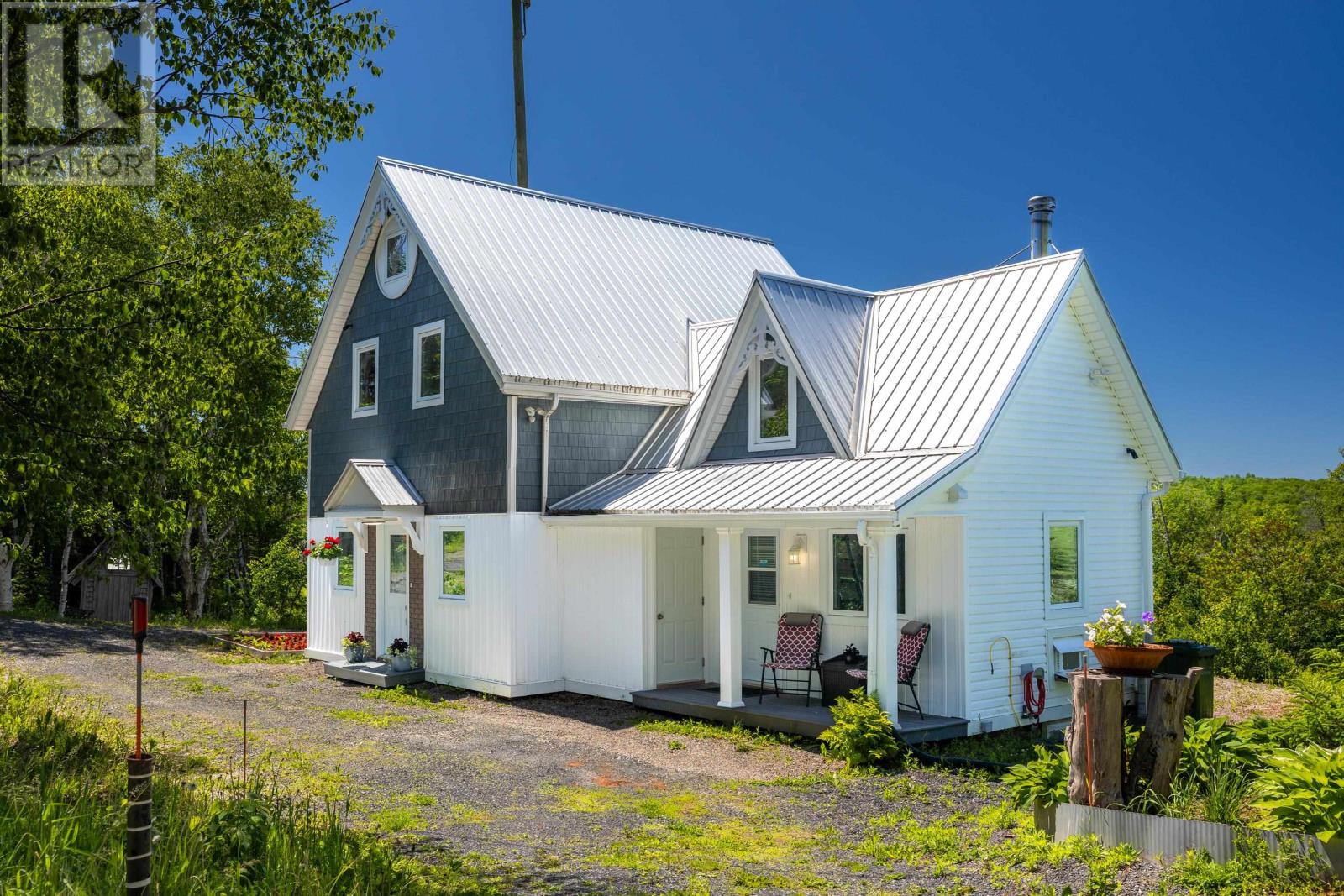 499 South Melville Road, South Melville, Prince Edward Island  C0A 1C0 - Photo 1 - 202615485