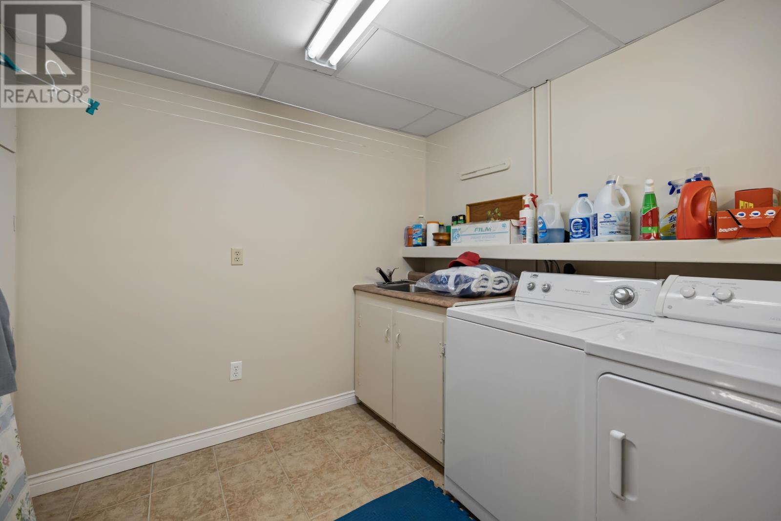 17 Towerwood Drive, Stratford, Prince Edward Island  C1B 1J5 - Photo 28 - 202615493
