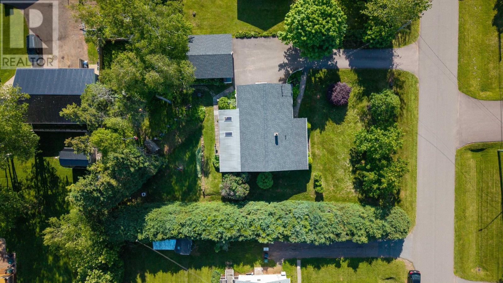 17 Towerwood Drive, Stratford, Prince Edward Island  C1B 1J5 - Photo 44 - 202615493