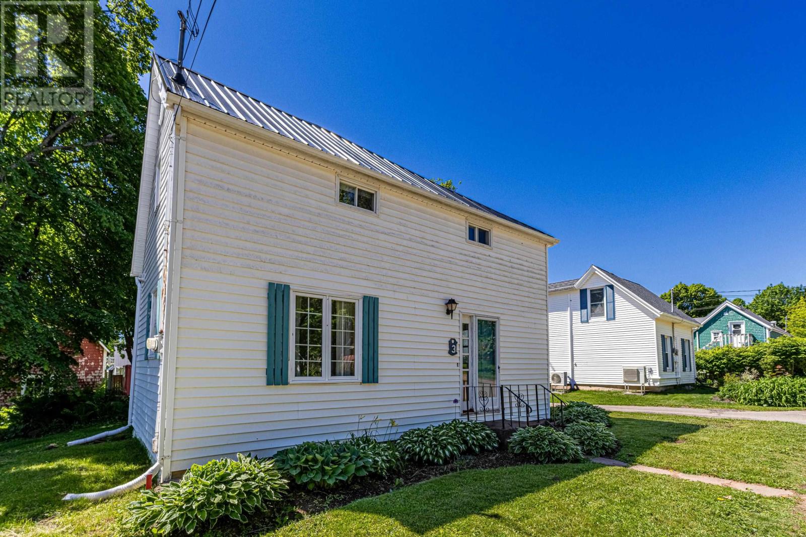 3 Howard Street, Victoria, Prince Edward Island  C0A 2G0 - Photo 1 - 202615536