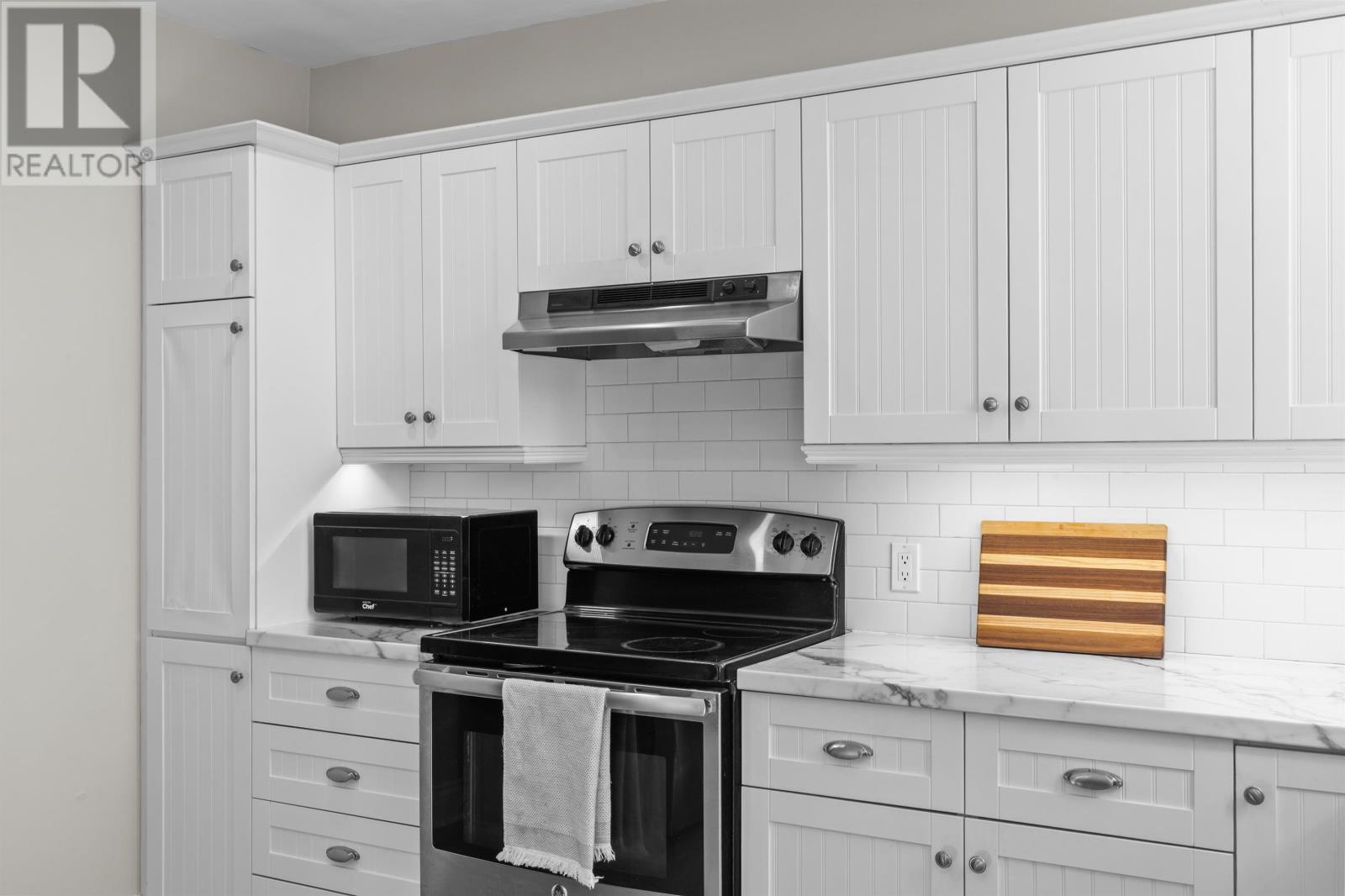 44 Weymouth Street, Charlottetown, Prince Edward Island  C1A 4Y5 - Photo 6 - 202615622