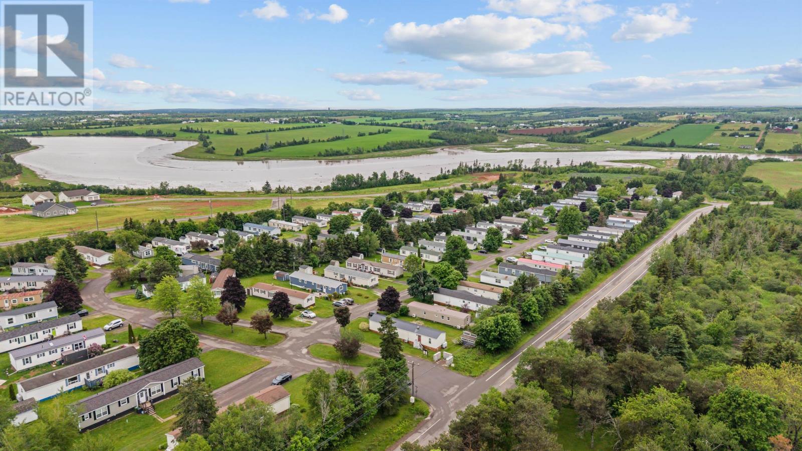 61 Dawn Drive, Miltonvale Park, Prince Edward Island  C1E 1Z4 - Photo 18 - 202615717