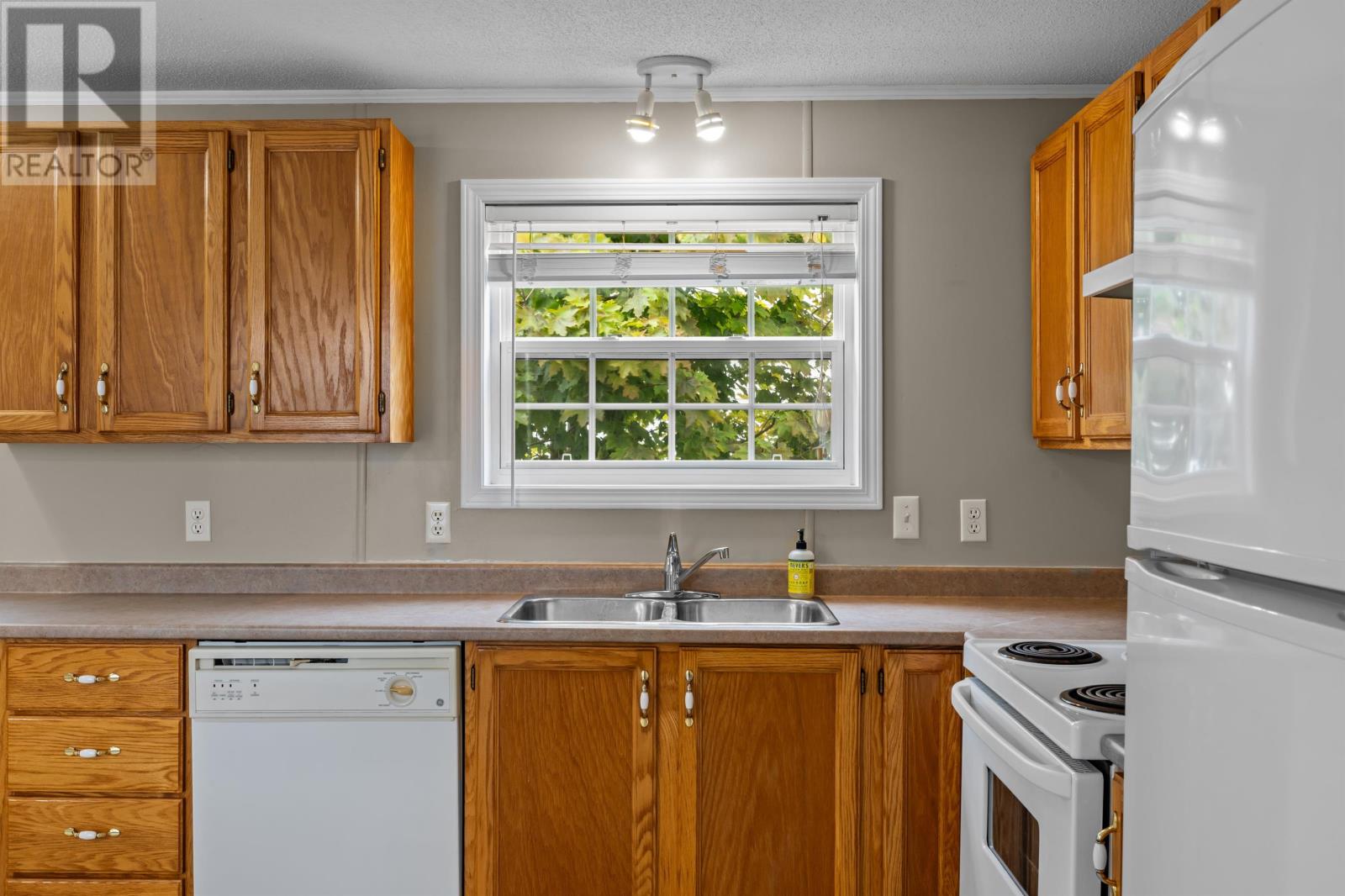 61 Dawn Drive, Miltonvale Park, Prince Edward Island  C1E 1Z4 - Photo 4 - 202615717