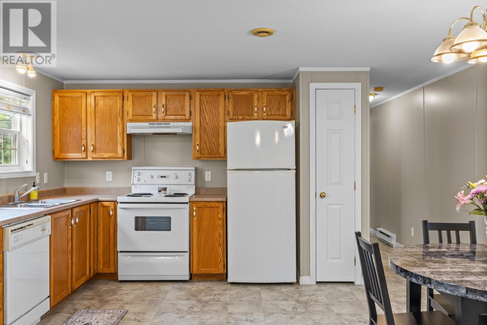 61 Dawn Drive, Miltonvale Park, Prince Edward Island  C1E 1Z4 - Photo 6 - 202615717