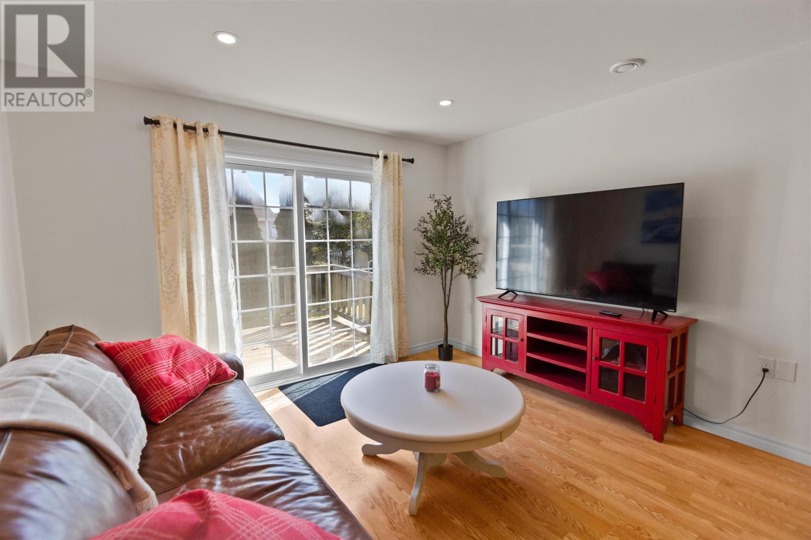 3 17 Heatherway Drive, Cornwall, Prince Edward Island  C0A 1H3 - Photo 3 - 202615763