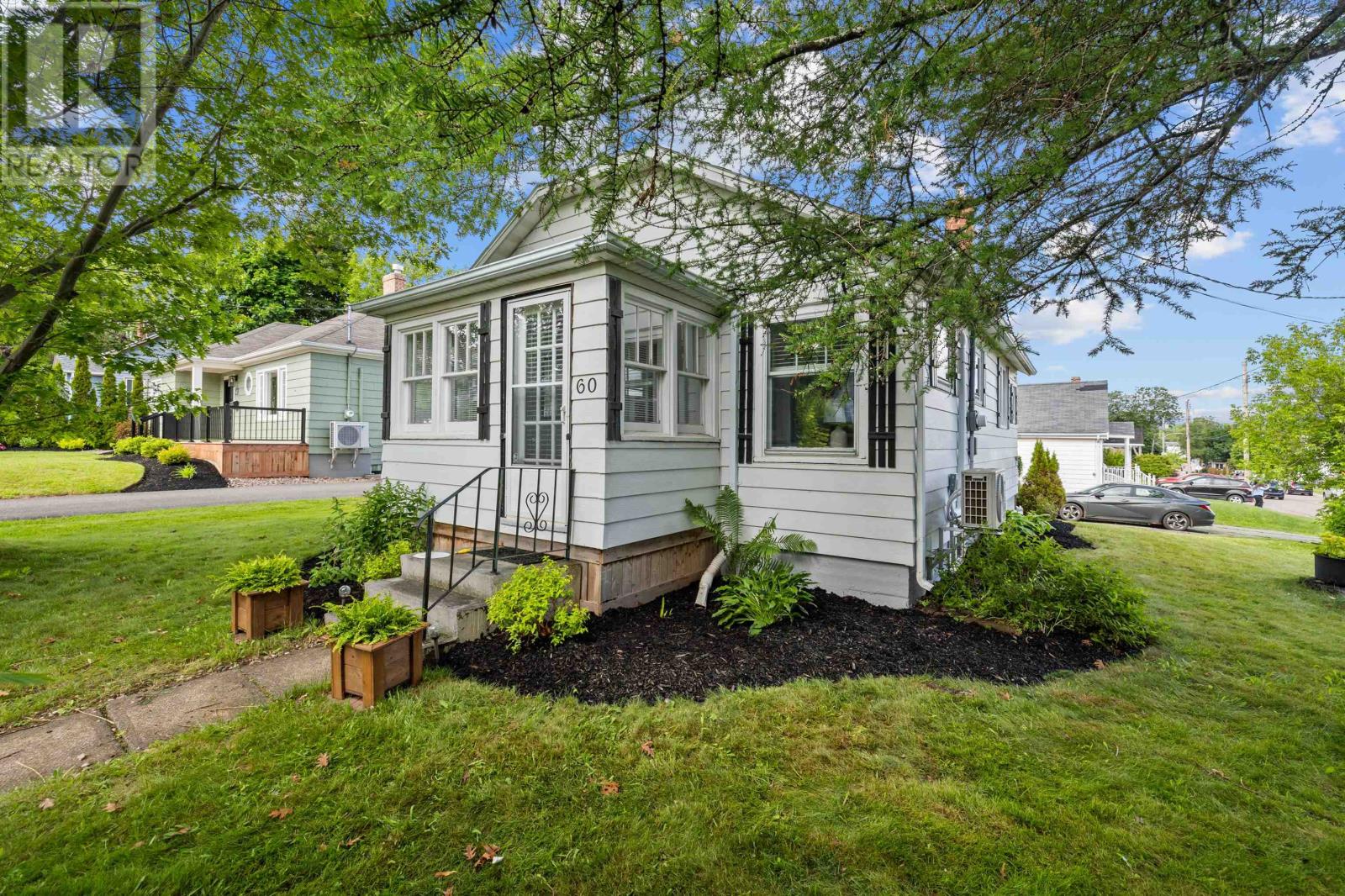 60 Ambrose Street, Charlottetown, Prince Edward Island  C1A 3P7 - Photo 2 - 202615778