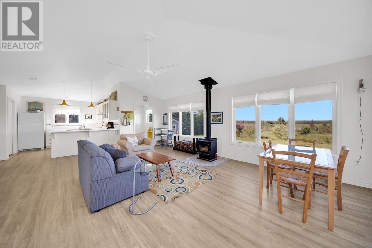 11 Howe Point Road, Eglington, Prince Edward Island  C0A 2B0 - Photo 11 - 202615810