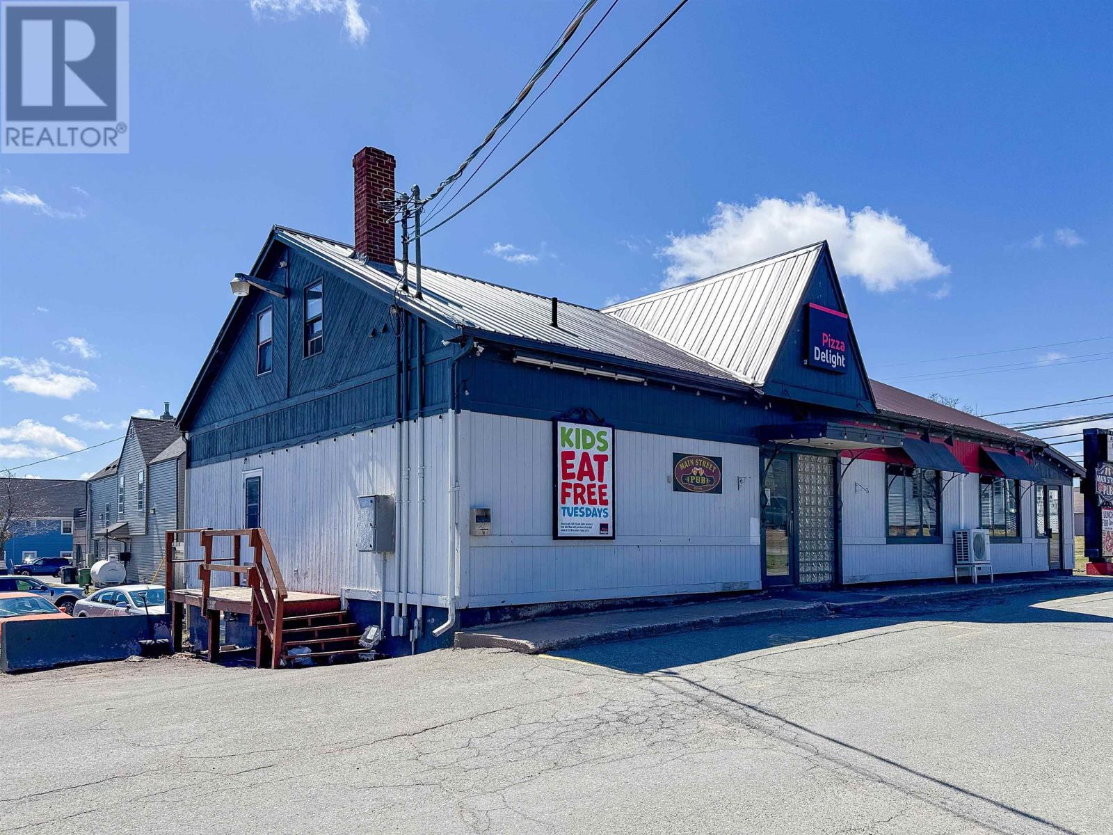 528 Main Street, Montague, Prince Edward Island  C0A 1R0 - Photo 2 - 202615808