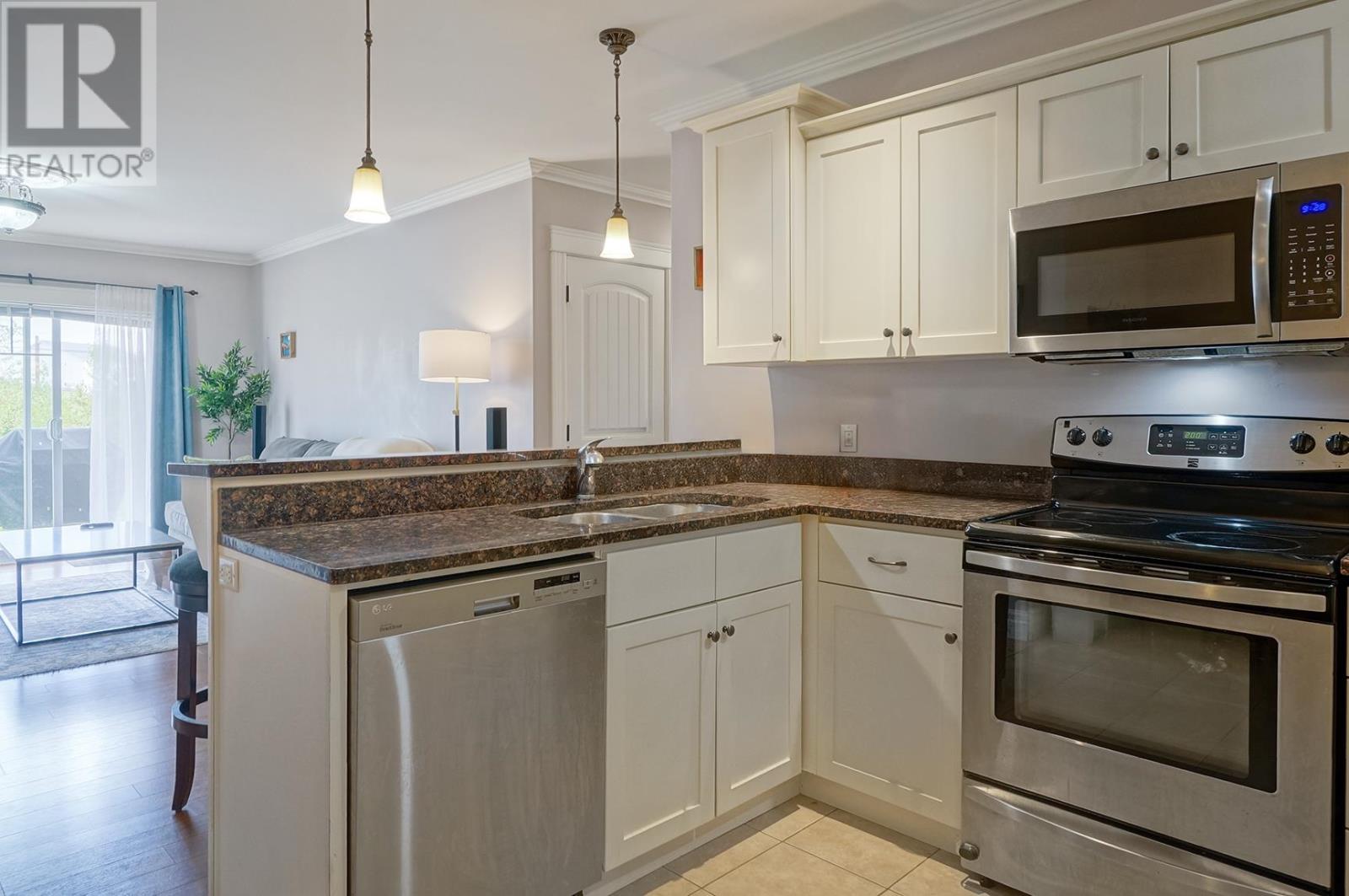 108 55 Glen Stewart Drive, Stratford, Prince Edward Island  C1B 2A8 - Photo 19 - 202615837