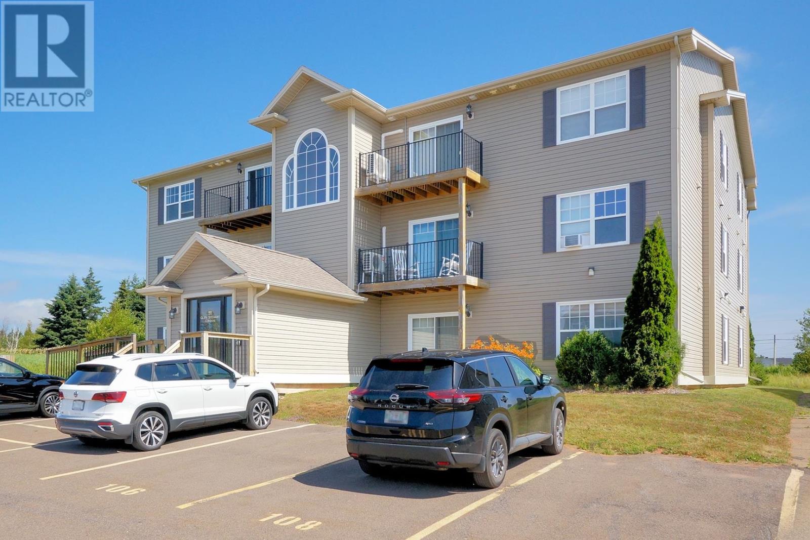 108 55 Glen Stewart Drive, Stratford, Prince Edward Island  C1B 2A8 - Photo 4 - 202615837
