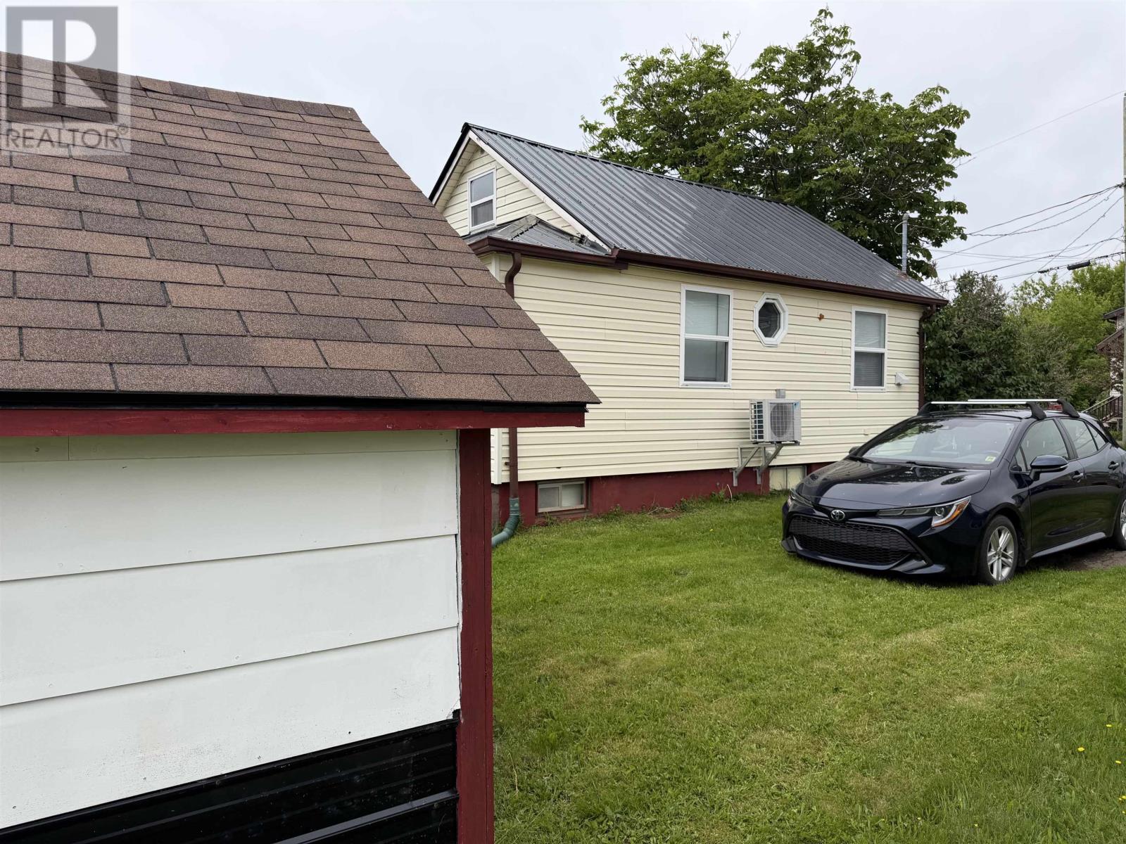 41 Park Street, Summerside, Prince Edward Island  C1N 3V2 - Photo 5 - 202615870