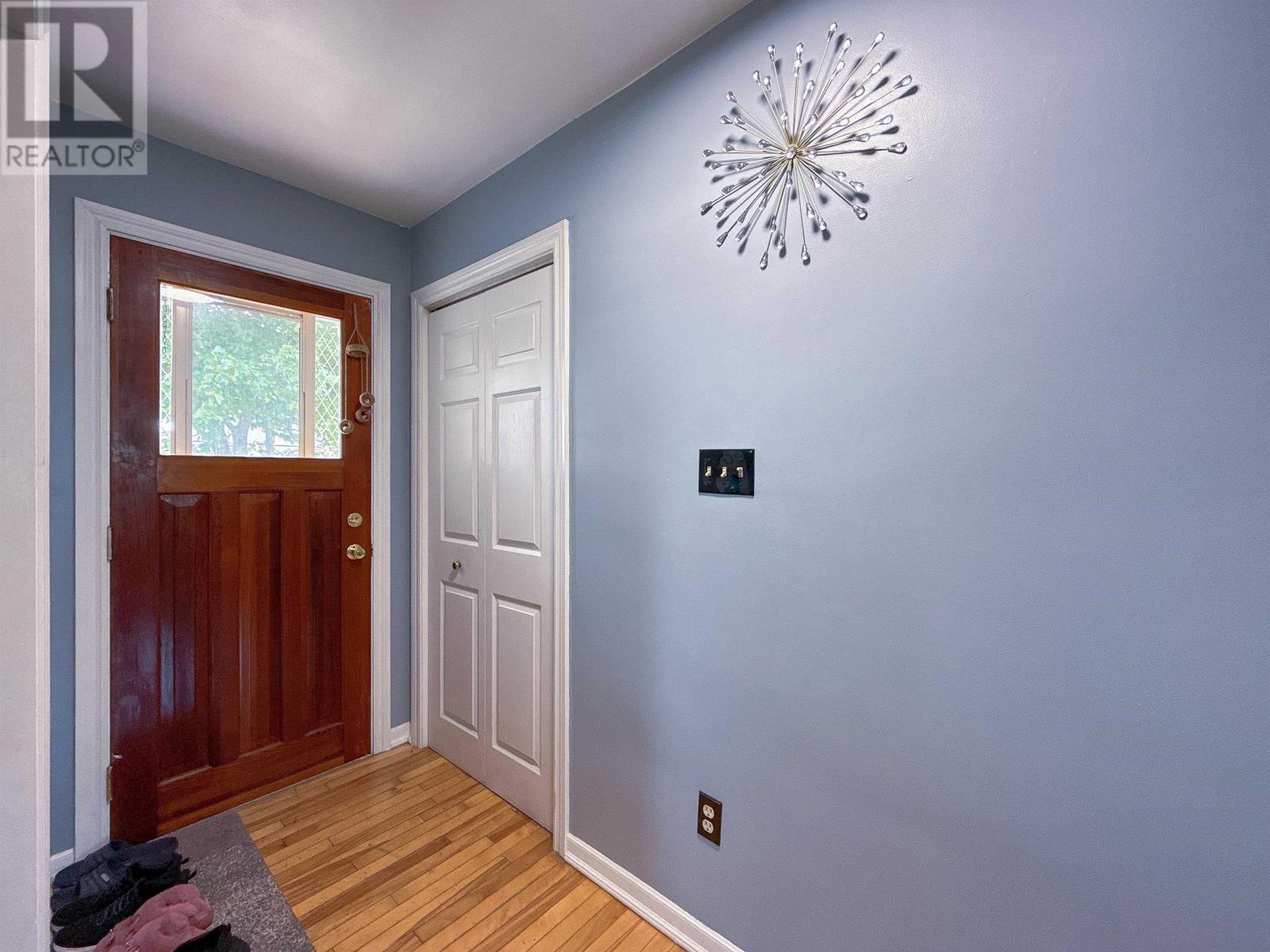 232 Mount Edward Road, Charlottetown, Prince Edward Island  C1A 5T6 - Photo 2 - 202615951