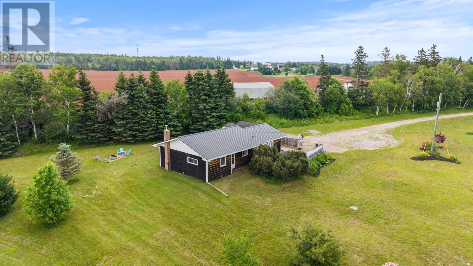 2482 Winsloe Road, Oyster Bed Bridge, Prince Edward Island  C1E 2Z4 - Photo 2 - 202616065