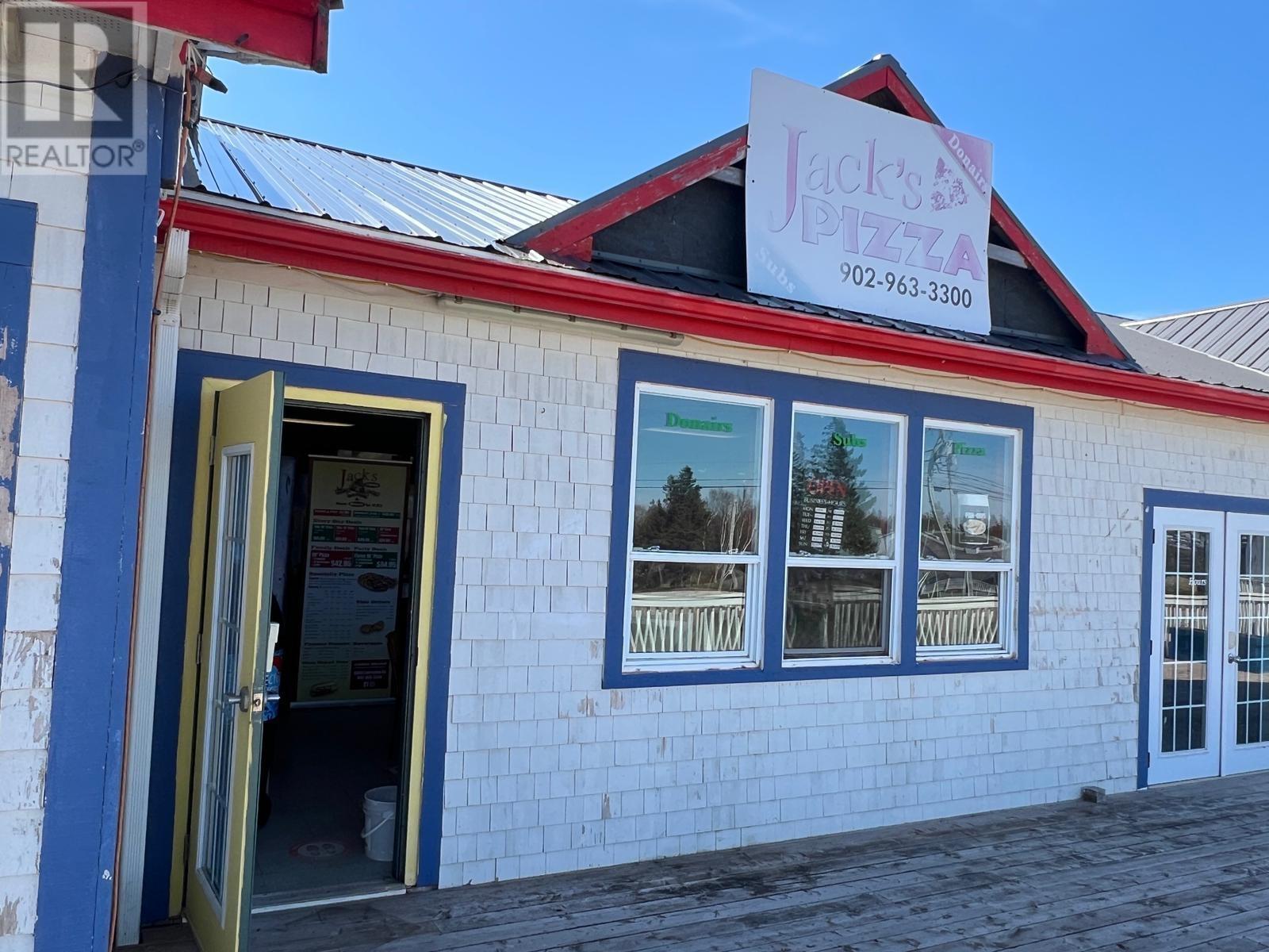 8989 Cavendish Road, Cavendish, Prince Edward Island  C0A 1N0 - Photo 2 - 202616087