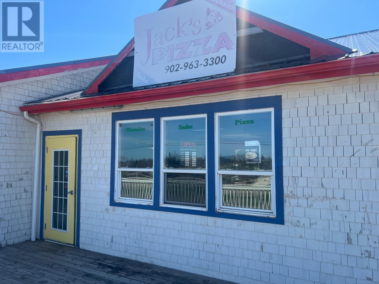 8989 Cavendish Road, Cavendish, Prince Edward Island  C0A 1N0 - Photo 5 - 202616087