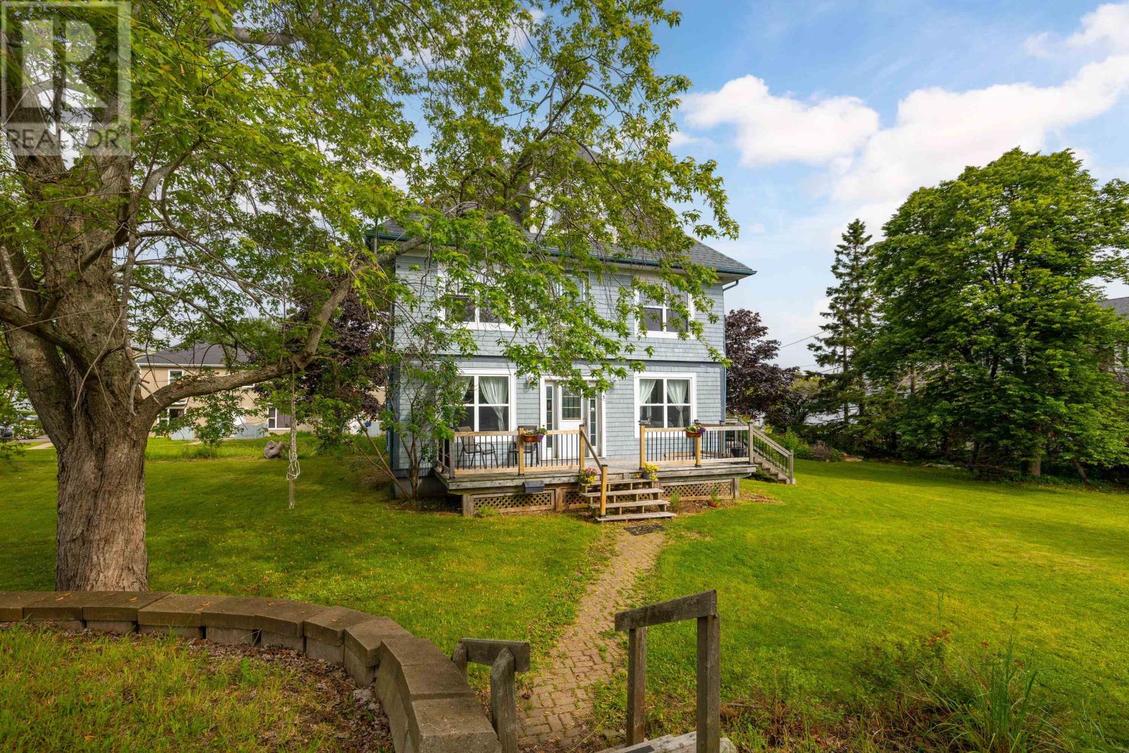 3 Bunbury Road, Stratford, Prince Edward Island  C1B 1T8 - Photo 4 - 202616109