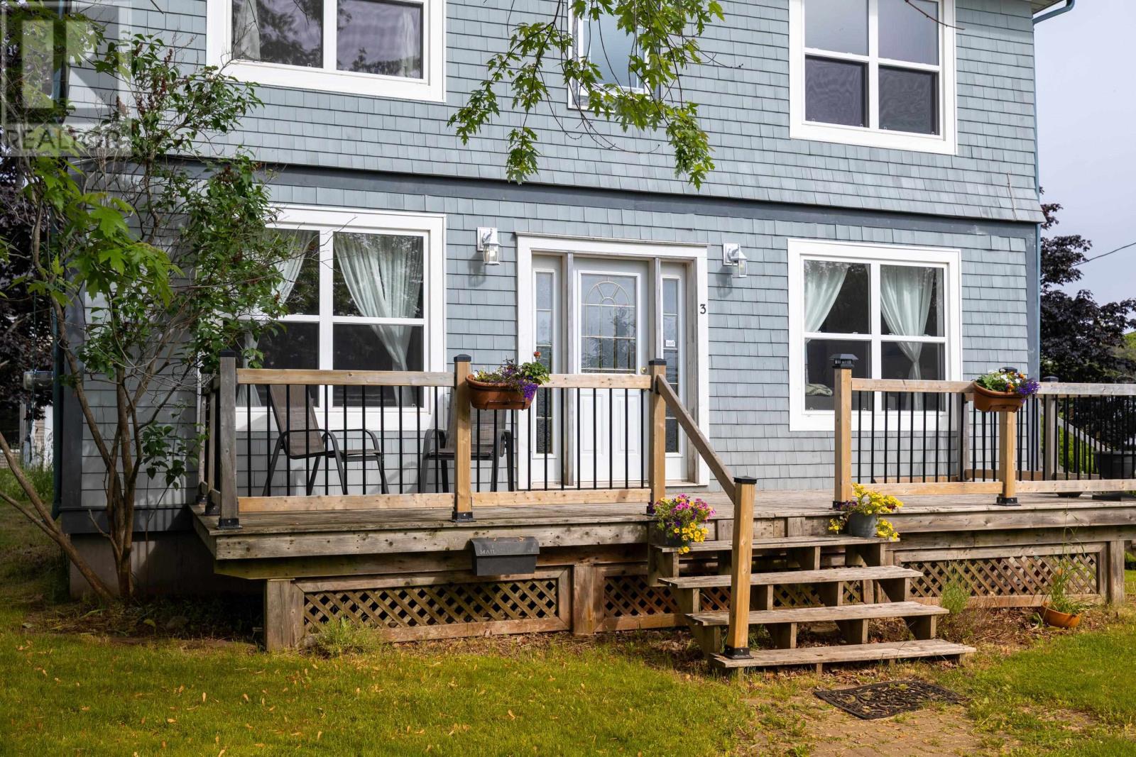 3 Bunbury Road, Stratford, Prince Edward Island  C1B 1T8 - Photo 5 - 202616109