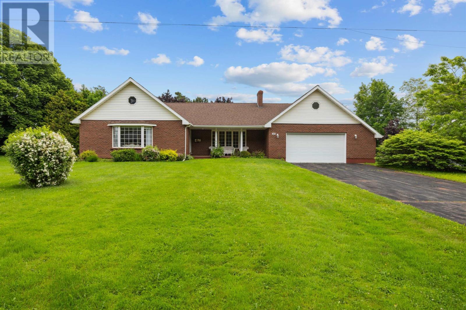 49 Birchwood Heights, Summerside, Prince Edward Island  C1N 4C2 - Photo 1 - 202616180