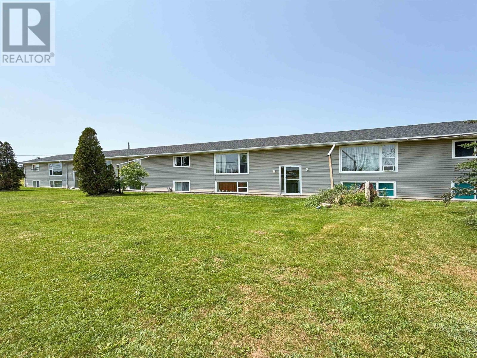 78 Main Street, Cornwall, Prince Edward Island  C0A 1H8 - Photo 18 - 202616335