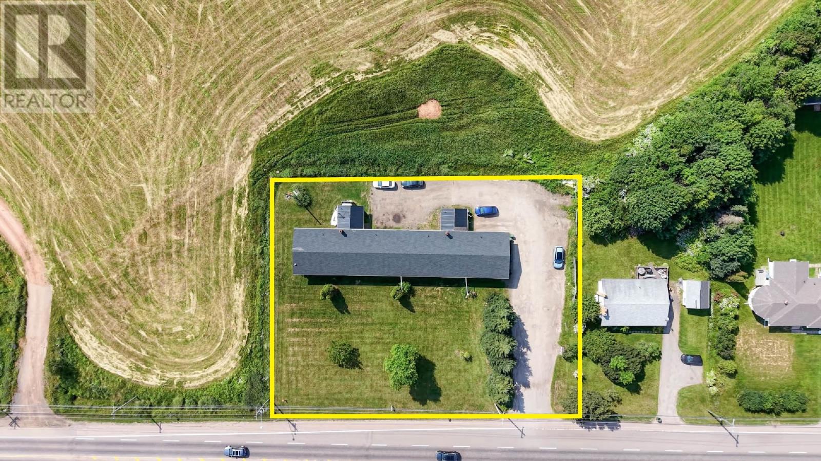 78 Main Street, Cornwall, Prince Edward Island  C0A 1H8 - Photo 2 - 202616335