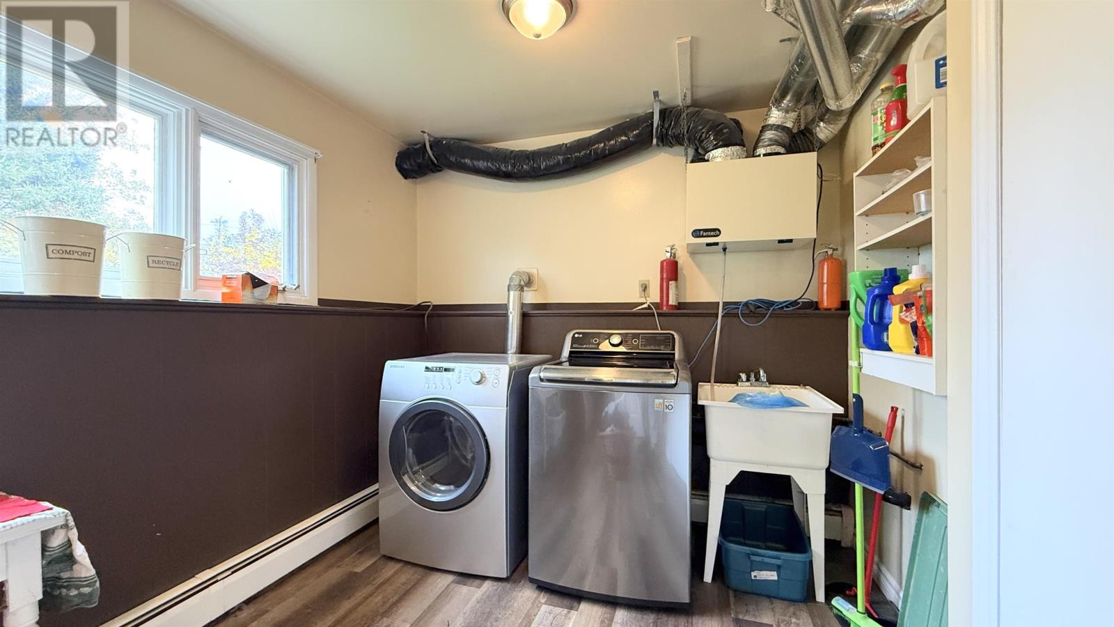 33 Phillips Street, Summerside, Prince Edward Island  C1N 4L2 - Photo 27 - 202616479