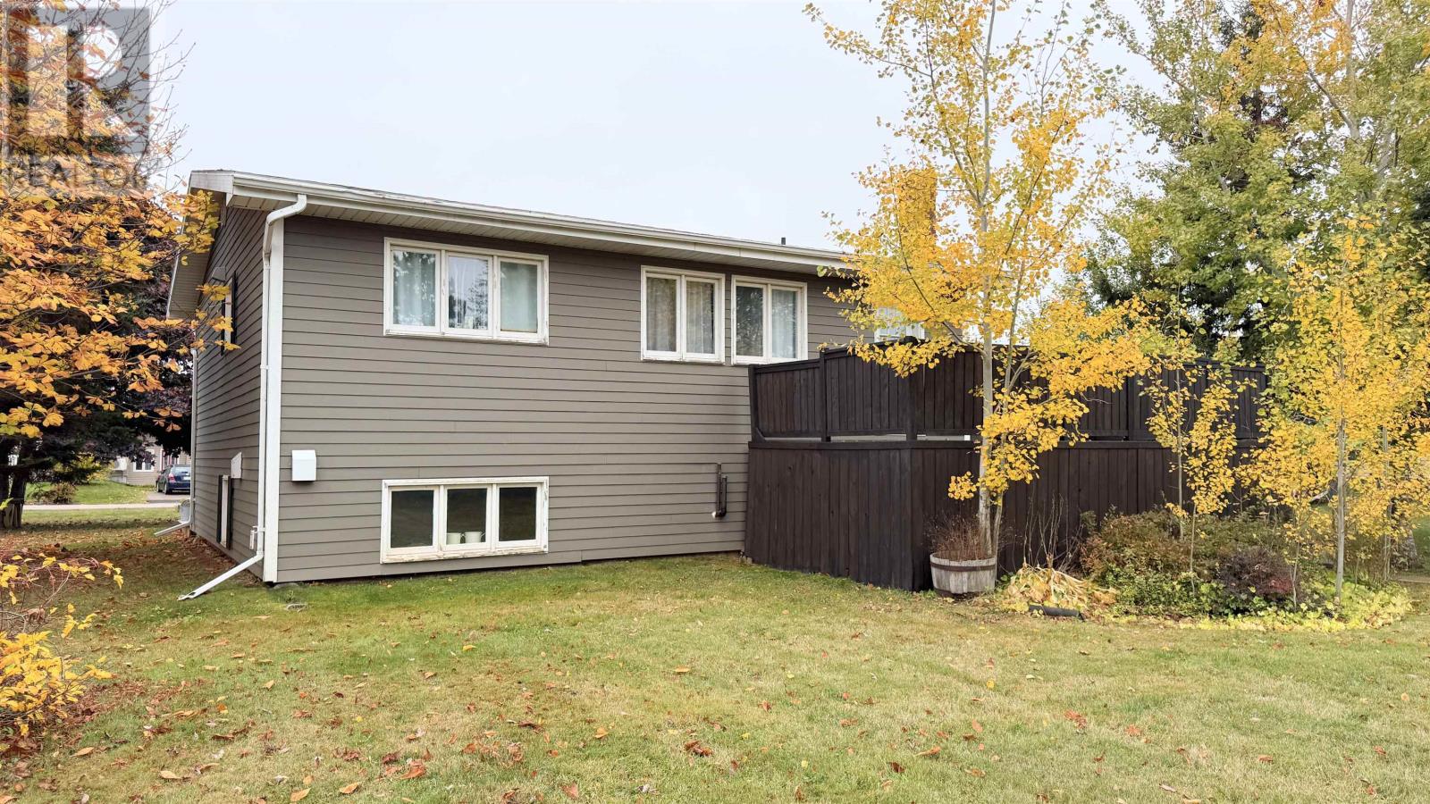 33 Phillips Street, Summerside, Prince Edward Island  C1N 4L2 - Photo 31 - 202616479