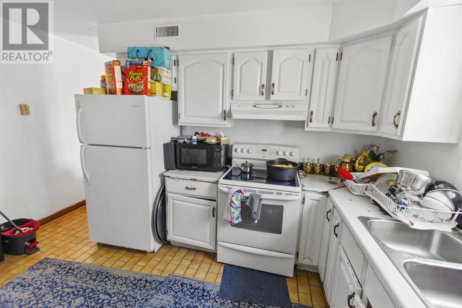 609-611 Queen Street, Charlottetown, Prince Edward Island  C1A 9C8 - Photo 8 - 202616566
