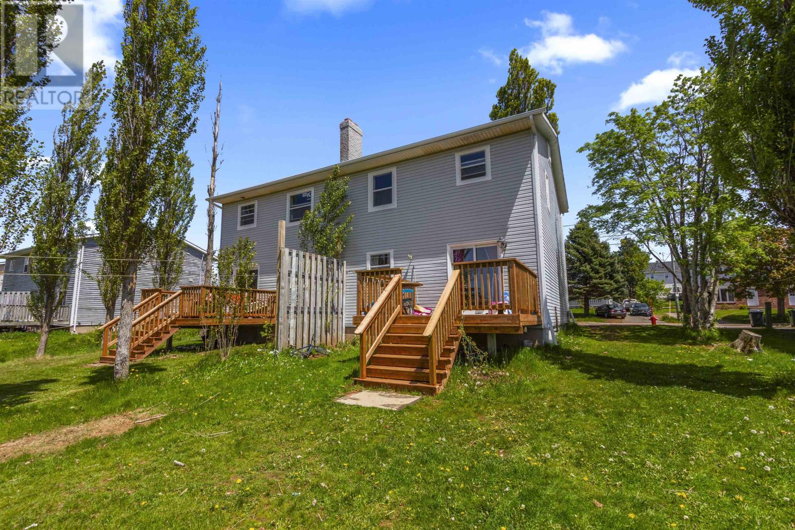 609-611 Queen Street, Charlottetown, Prince Edward Island  C1A 9C8 - Photo 3 - 202616567