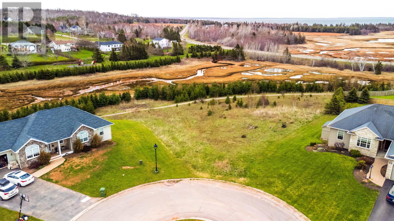 65 Larkspur Street, Stratford, Prince Edward Island  C1B 0H5 - Photo 1 - 202616577
