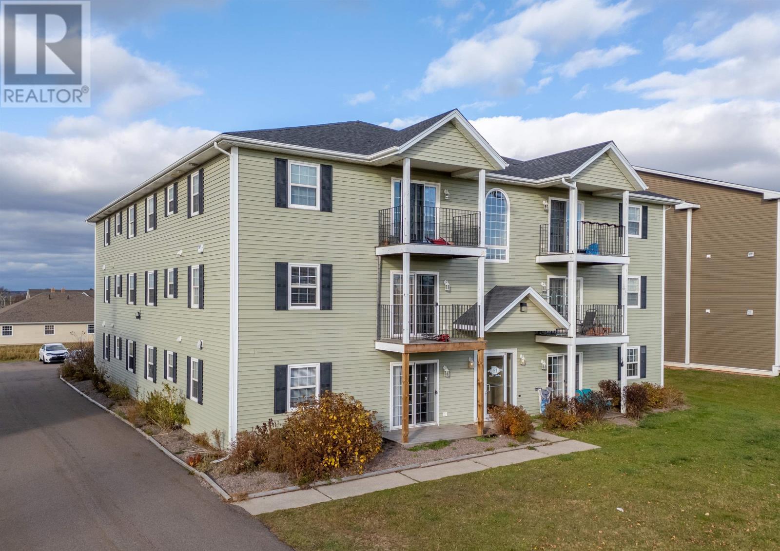61 Ducks Landing, Stratford, Prince Edward Island  C1B 2X8 - Photo 2 - 202616656