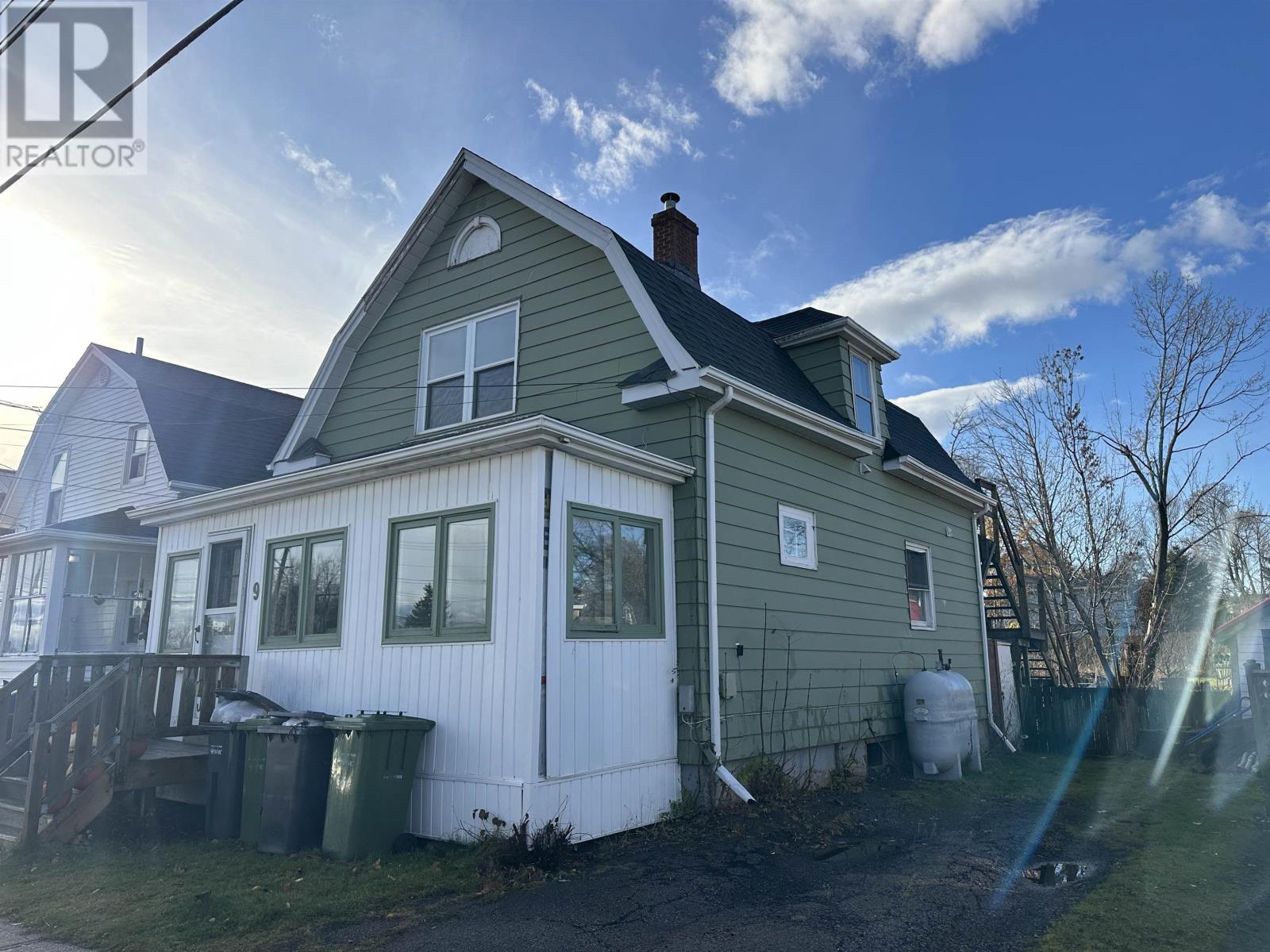9 Esher Street, Charlottetown, Prince Edward Island  C1A 2W7 - Photo 2 - 202616677