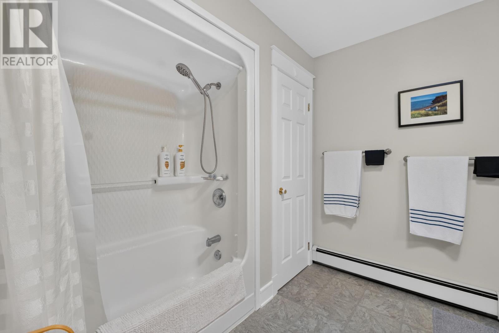 53 Hillside Avenue, Summerside, Prince Edward Island  C1N 6C2 - Photo 31 - 202616715