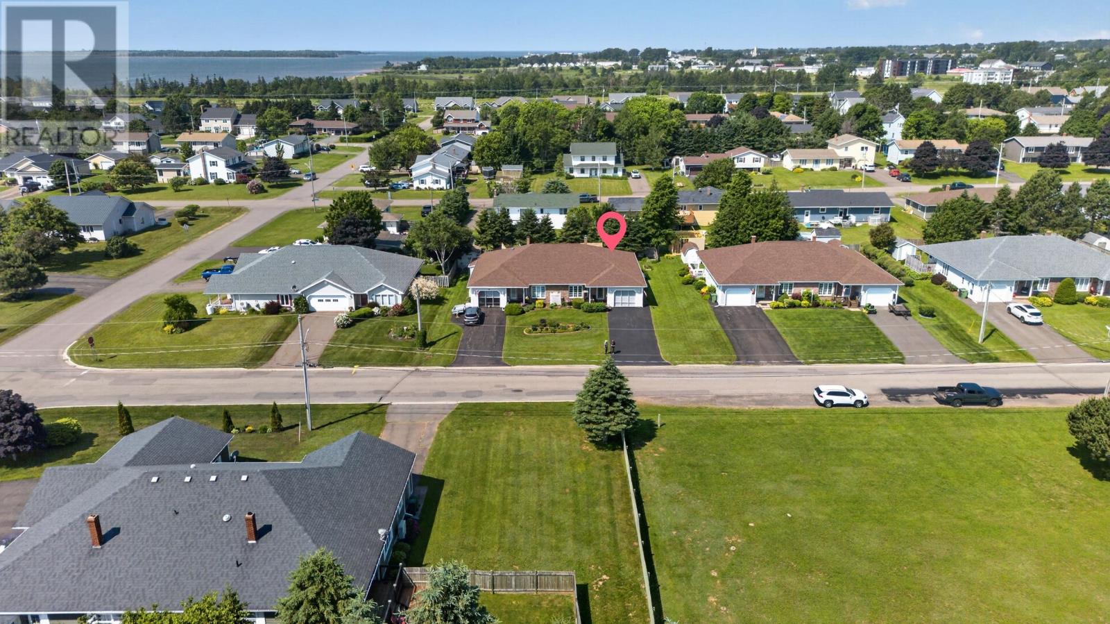 53 Hillside Avenue, Summerside, Prince Edward Island  C1N 6C2 - Photo 5 - 202616715