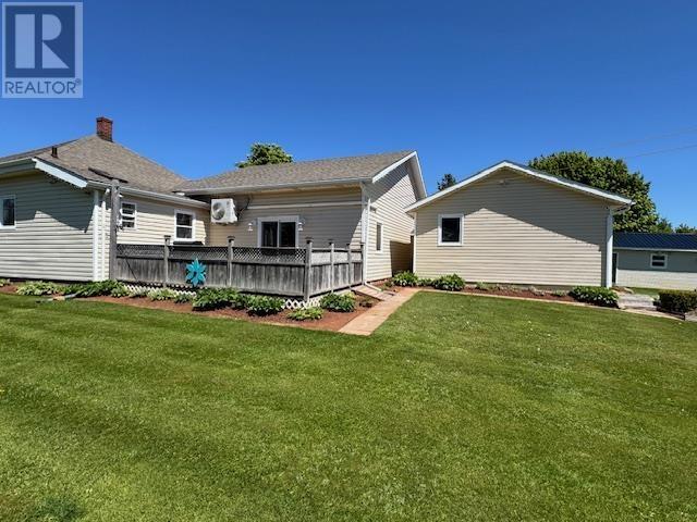 76 Bayview Drive, Summerside, Prince Edward Island  C1N 4A1 - Photo 2 - 202616791
