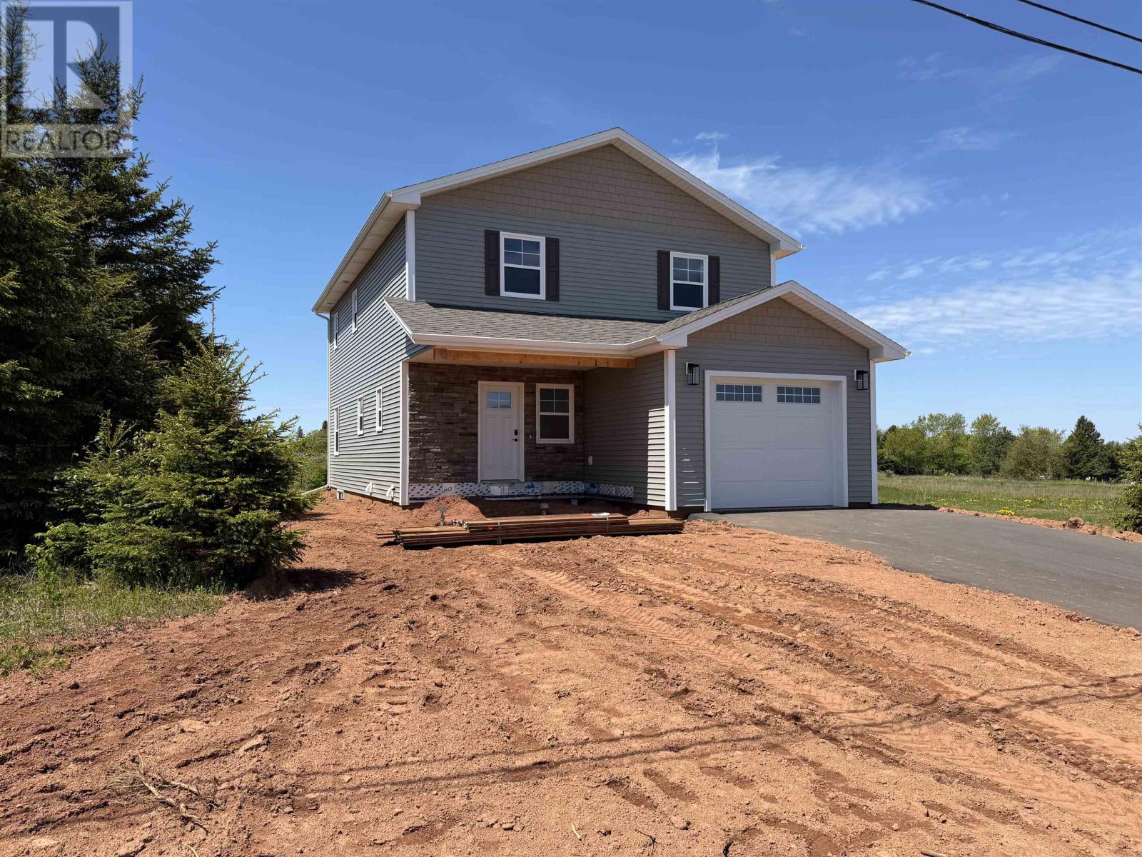43 Acadian Avenue, Summerside, Prince Edward Island  C1N 6H5 - Photo 1 - 202616797
