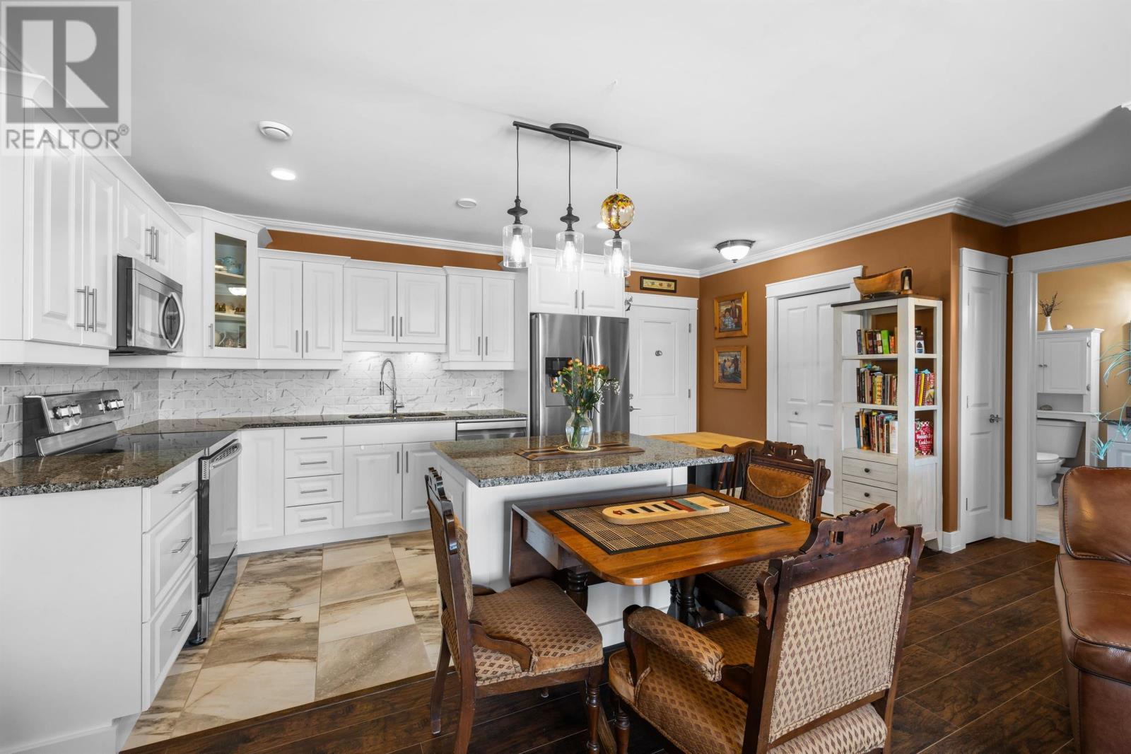 Unit 309 210 Shakespeare Drive, Stratford, Prince Edward Island  C1B 4B7 - Photo 10 - 202616806