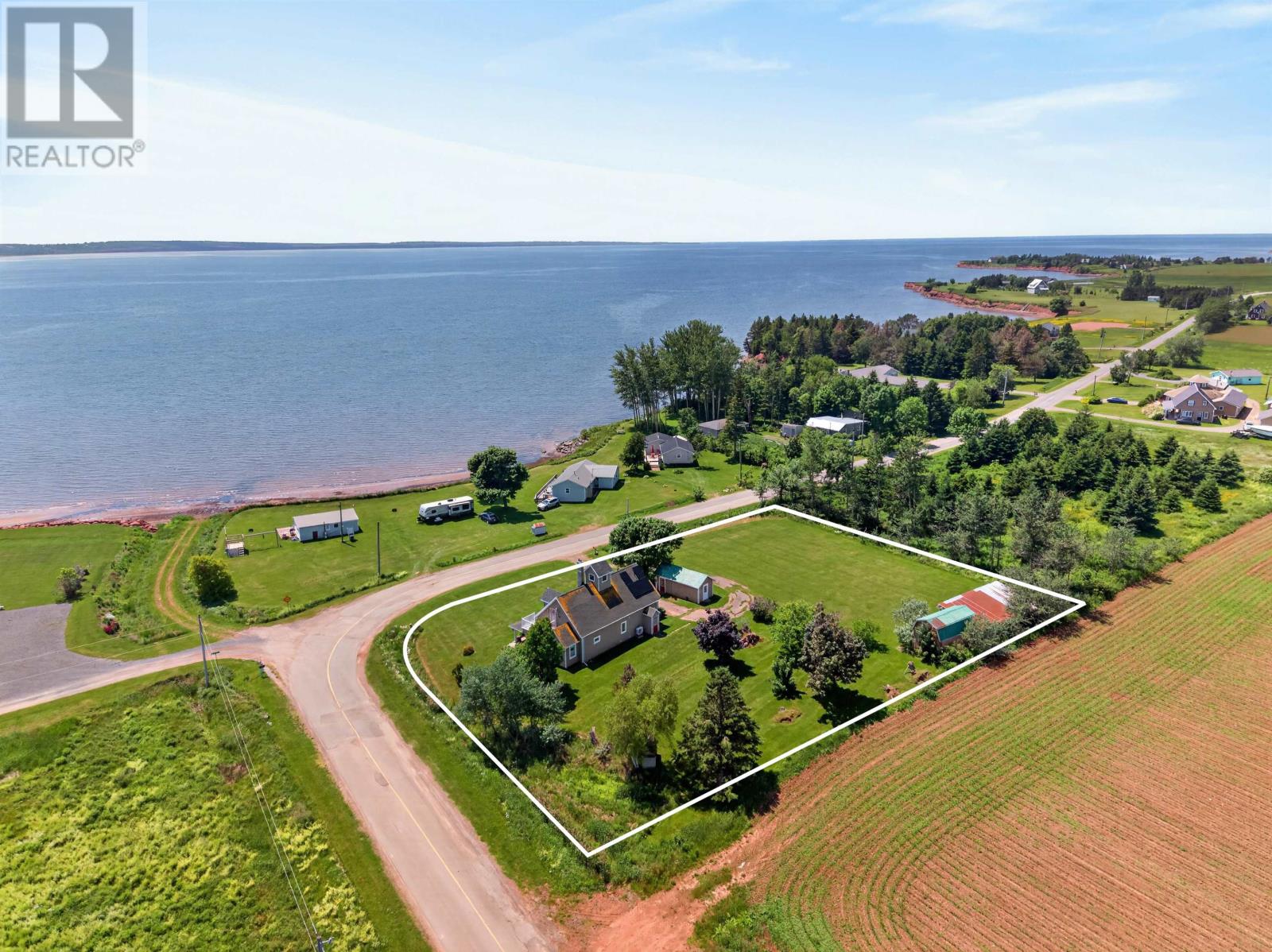 1088 Mcinnis Point Road, Earnscliffe, Prince Edward Island  C0A 2E0 - Photo 2 - 202616808