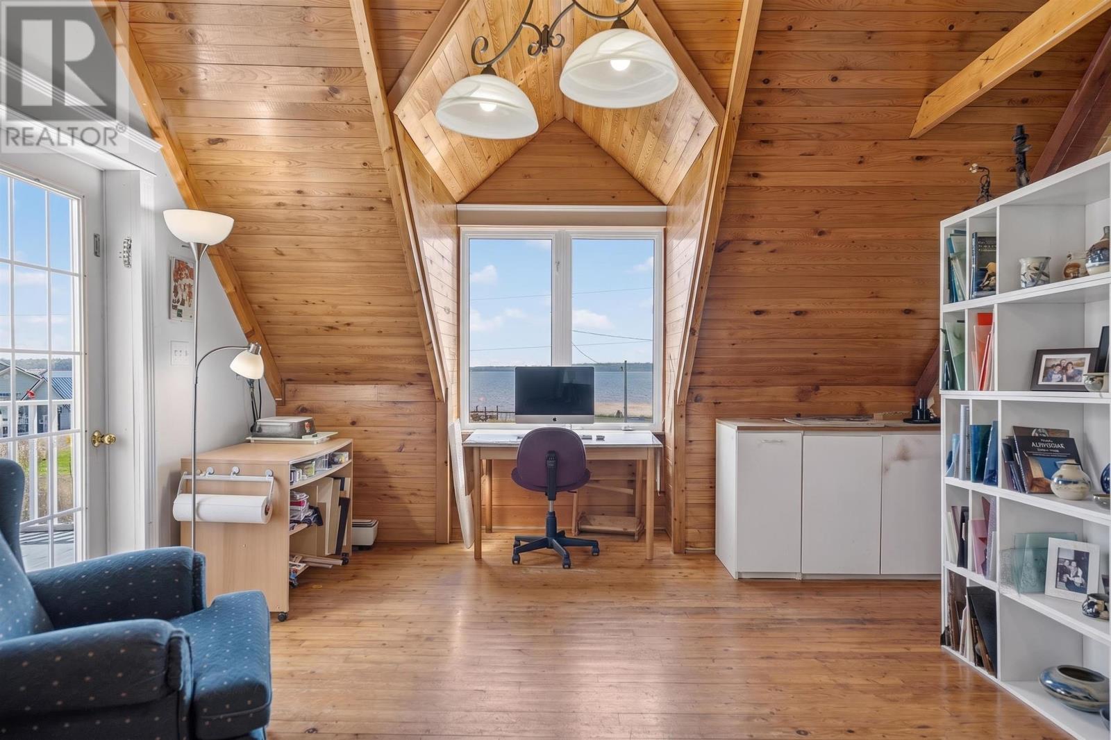 1088 Mcinnis Point Road, Earnscliffe, Prince Edward Island  C0A 2E0 - Photo 32 - 202616808