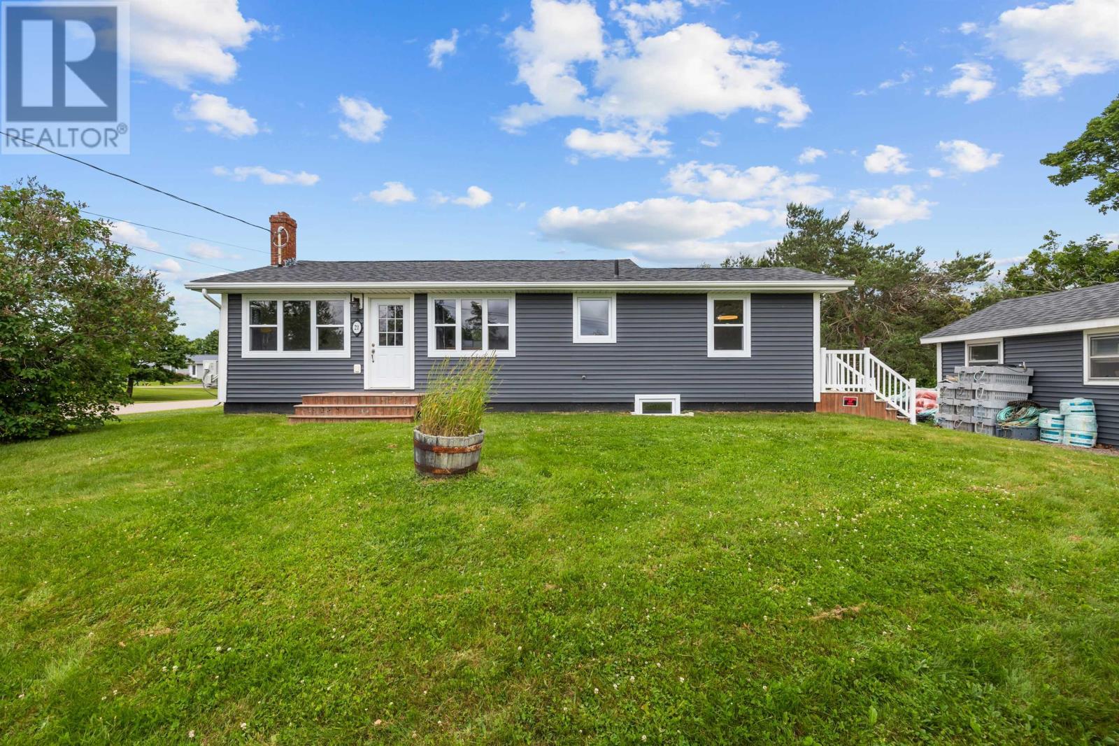 21 Yeo Crescent, Montague, Prince Edward Island  C0A 1R0 - Photo 1 - 202616971