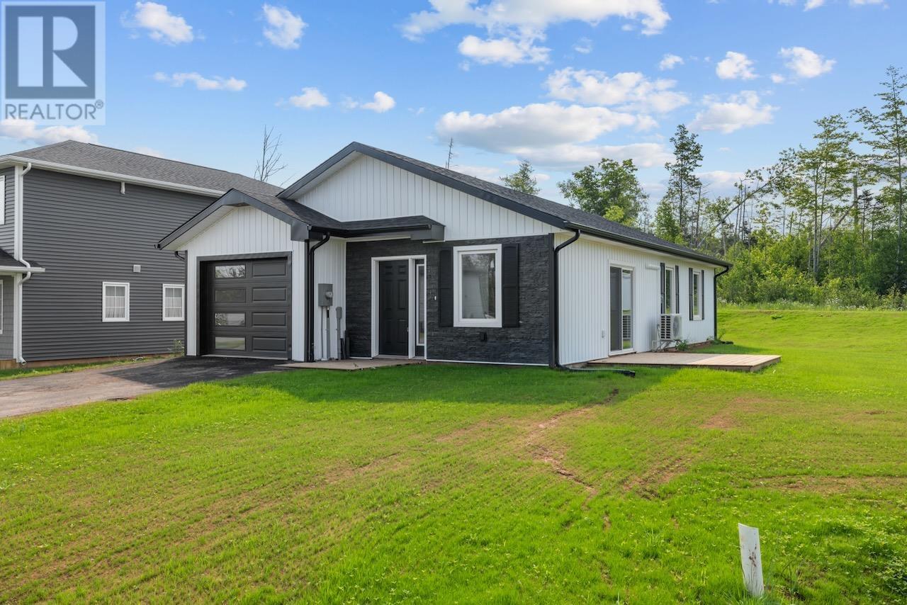 2 Balderston Court, Stratford, Prince Edward Island  C1B 4H1 - Photo 1 - 202617022