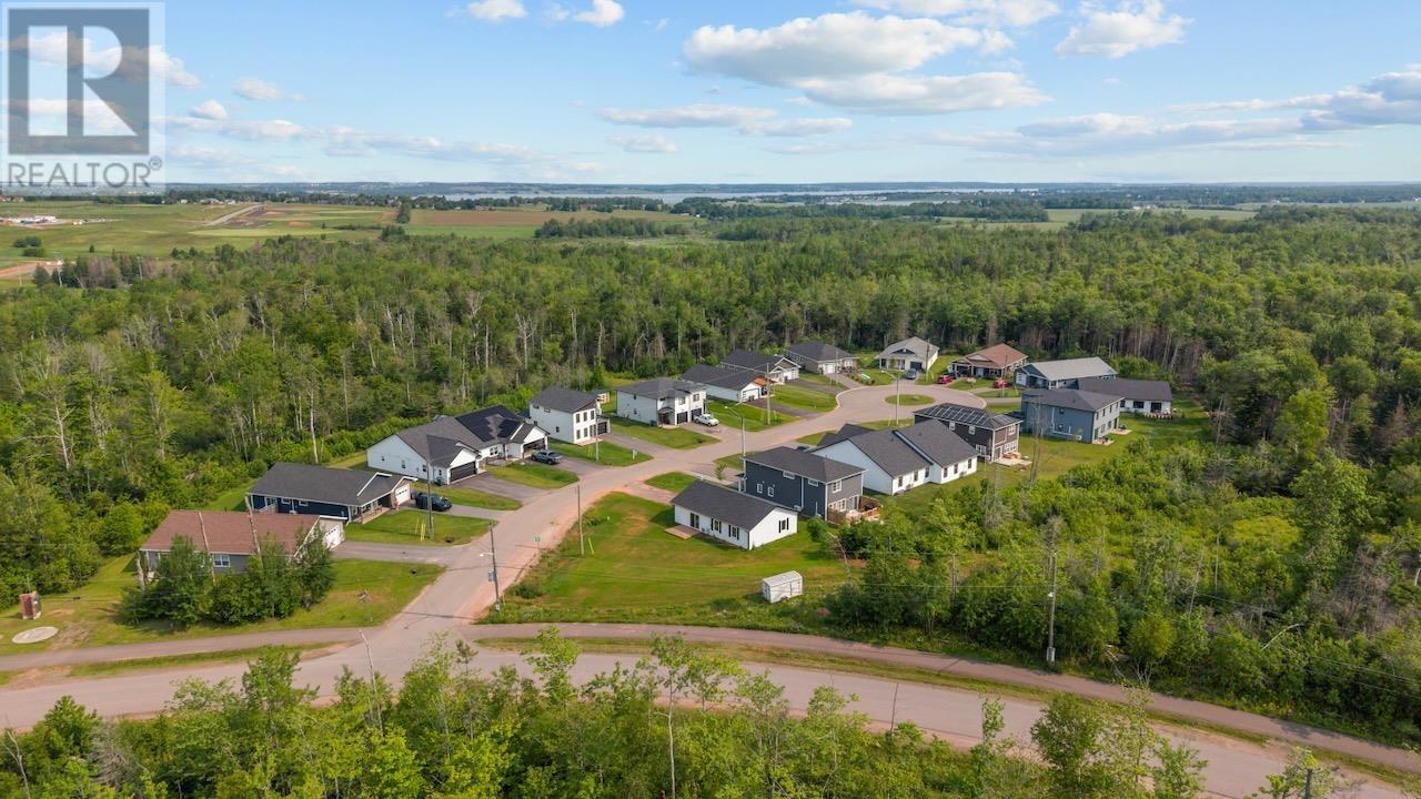 2 Balderston Court, Stratford, Prince Edward Island  C1B 4H1 - Photo 36 - 202617022