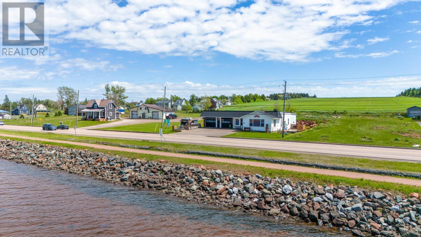 5671 Rte 2, St. Peters Bay, Prince Edward Island  C0A 2A0 - Photo 4 - 202617094