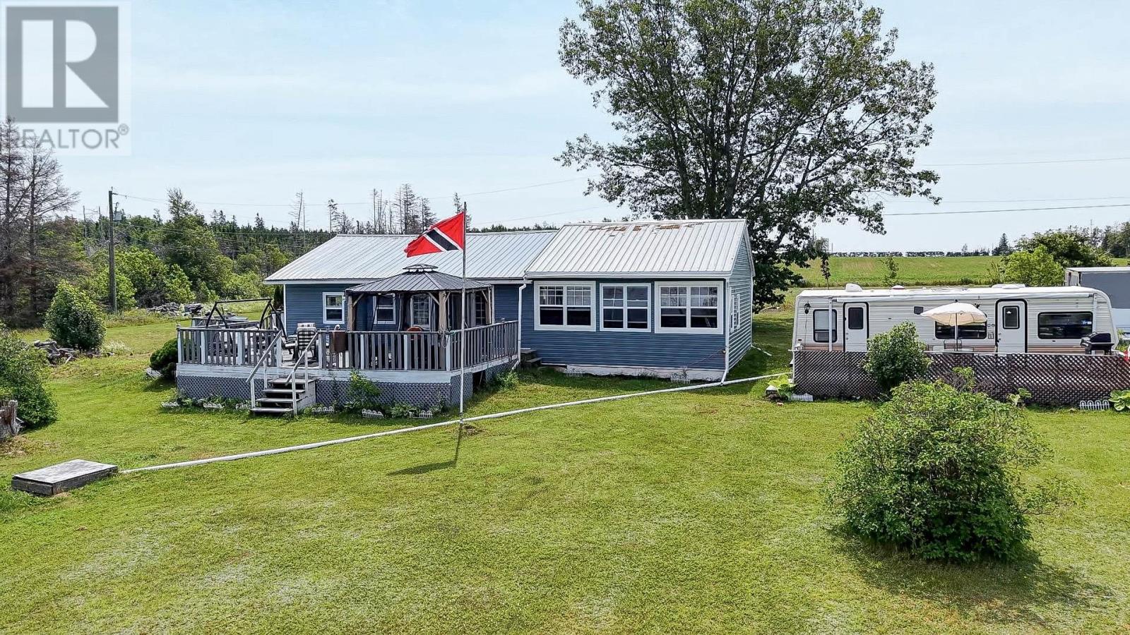 92 O'brien's Lane, Fort Augustus, Prince Edward Island  C1B 4E2 - Photo 2 - 202617112