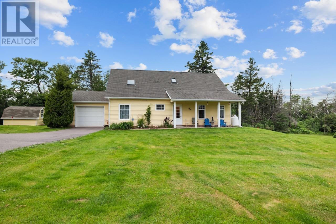 3687 Route 20, Seaview, Prince Edward Island  C0B 1M0 - Photo 1 - 202617177