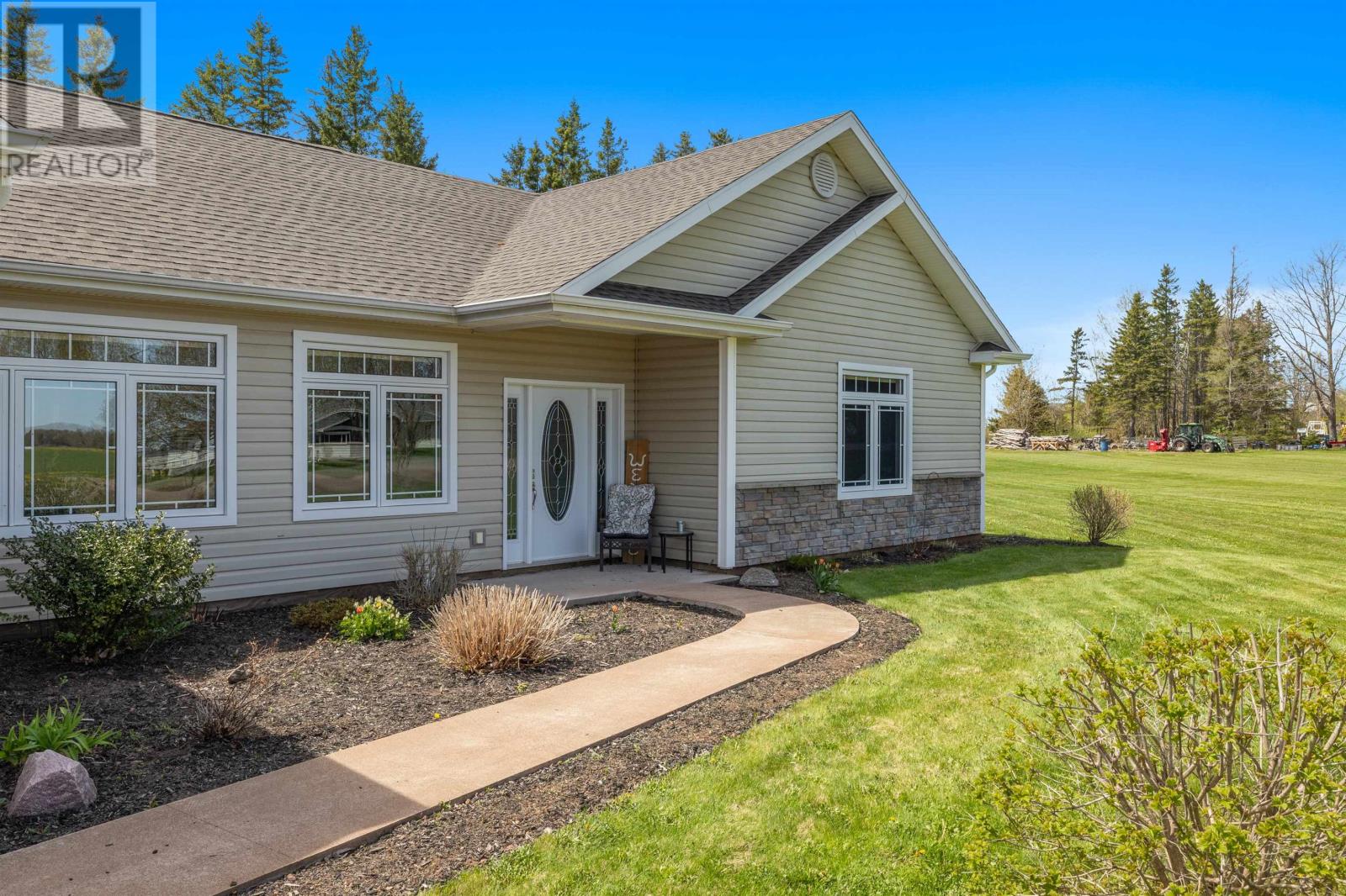 835 Rustico Road, Milton, Prince Edward Island  C1E 0X5 - Photo 3 - 202617231