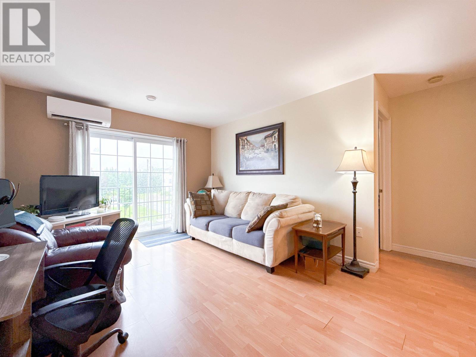 18 33 Glen Stewart Drive, Stratford, Prince Edward Island  C1A 1A0 - Photo 3 - 202617246