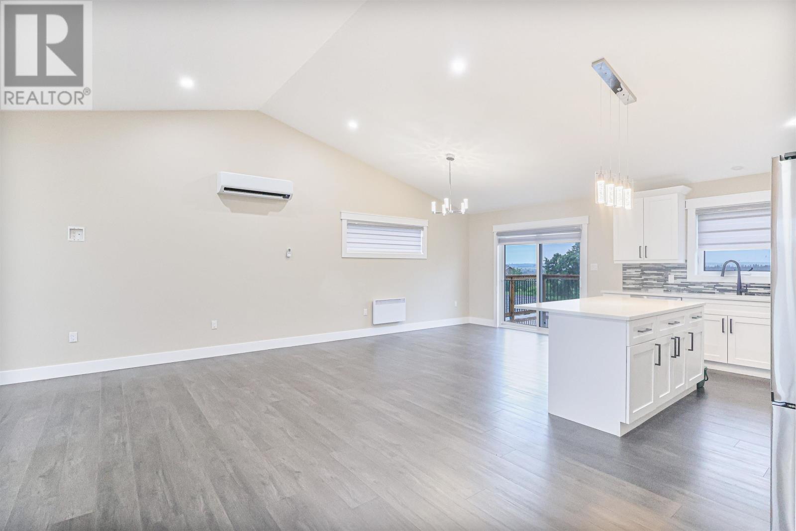 27 Neill Drive, Charlottetown, Prince Edward Island  C1E 0J8 - Photo 4 - 202617251