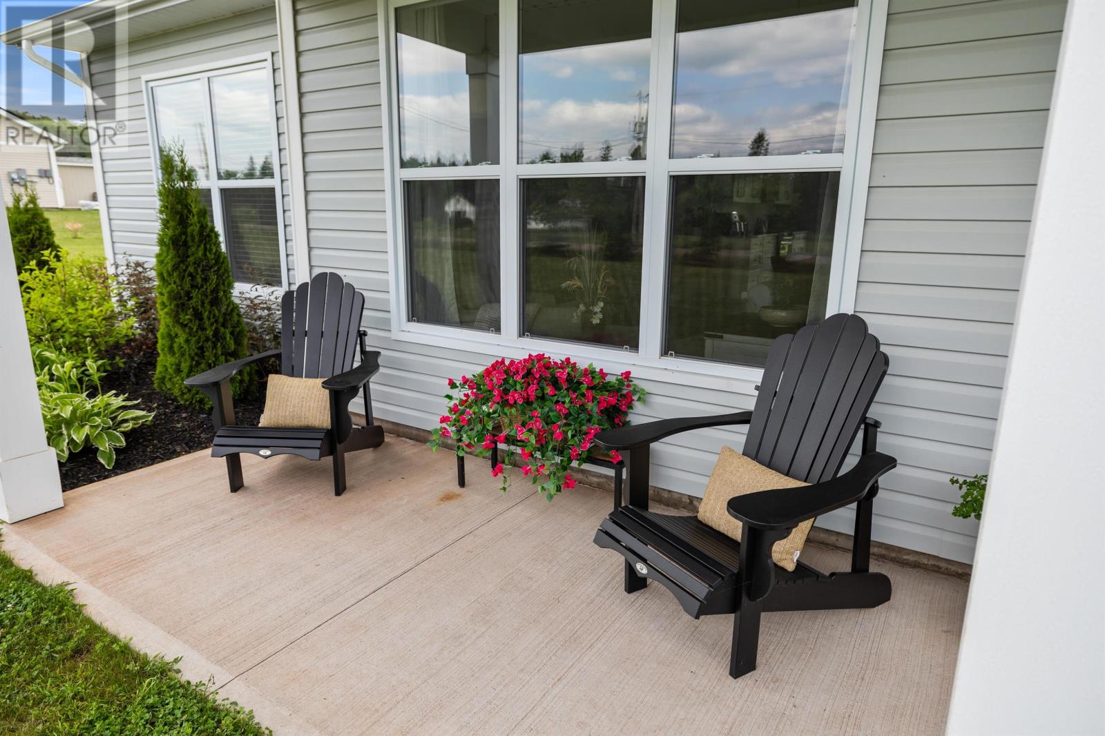 348 Shady Acres, Brackley, Prince Edward Island  C1E 2X4 - Photo 4 - 202617303