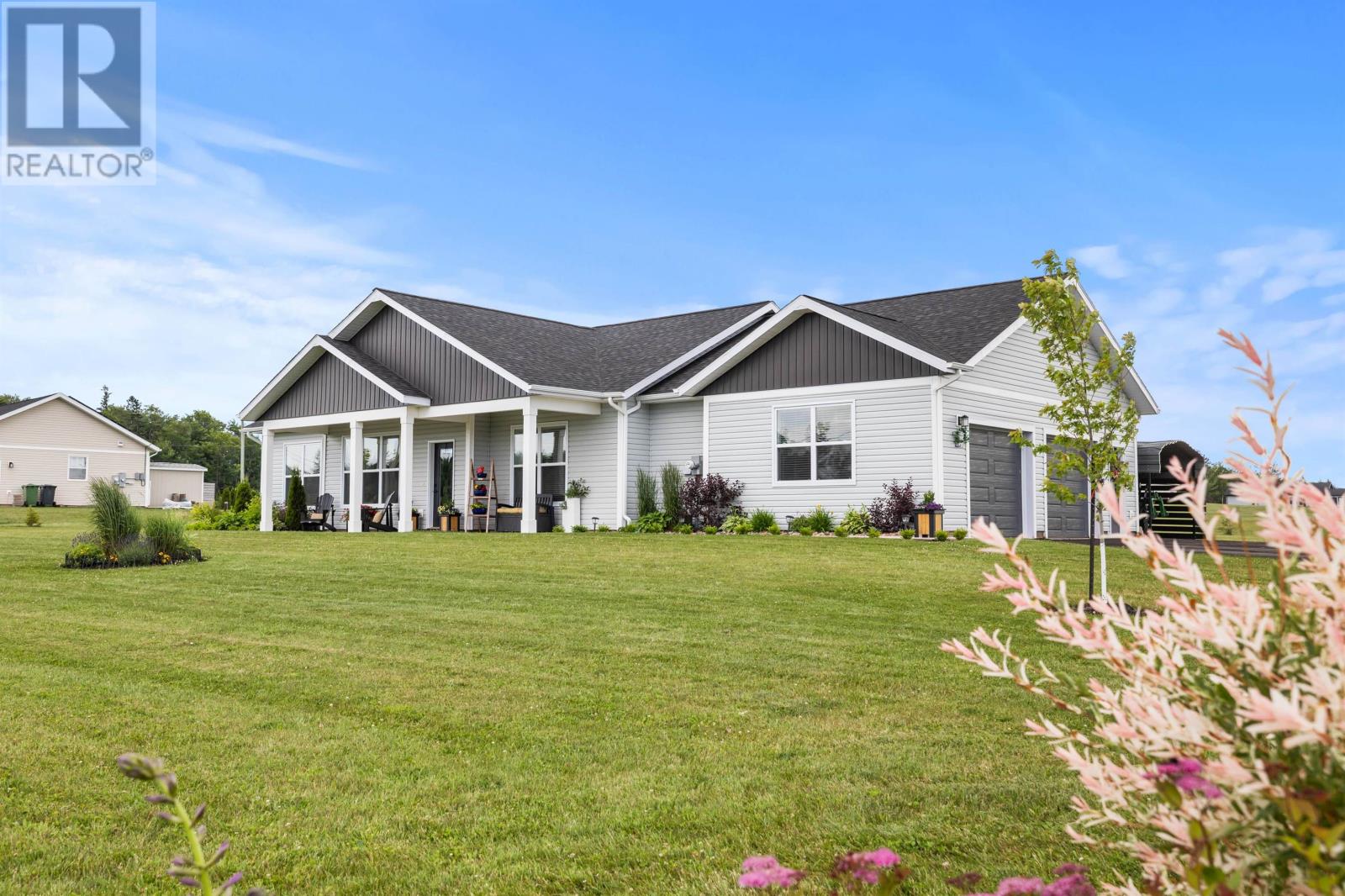 348 Shady Acres, Brackley, Prince Edward Island  C1E 2X4 - Photo 5 - 202617303