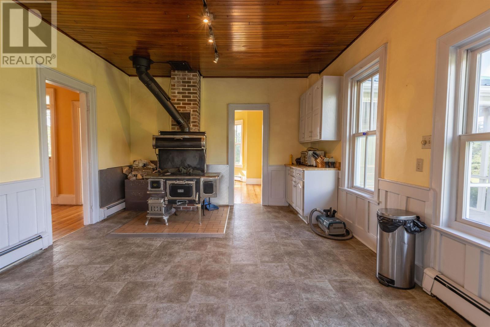 205 Pinette Road, Belfast, Prince Edward Island  C0A 1A0 - Photo 15 - 202617311